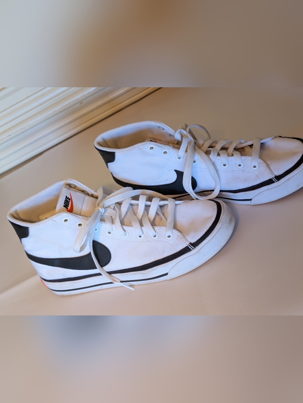 Nike Court Legacy Mid Women's 8.5